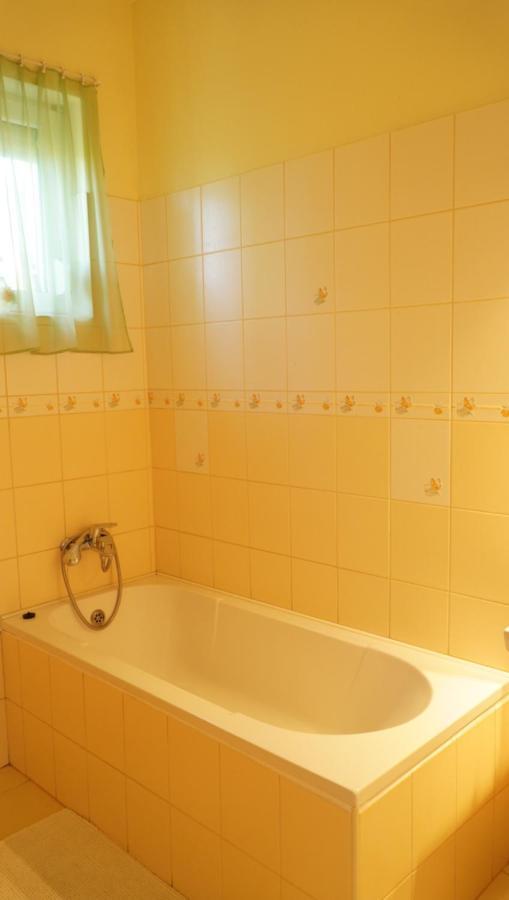 Ozgida Vendeghaz Apartment *